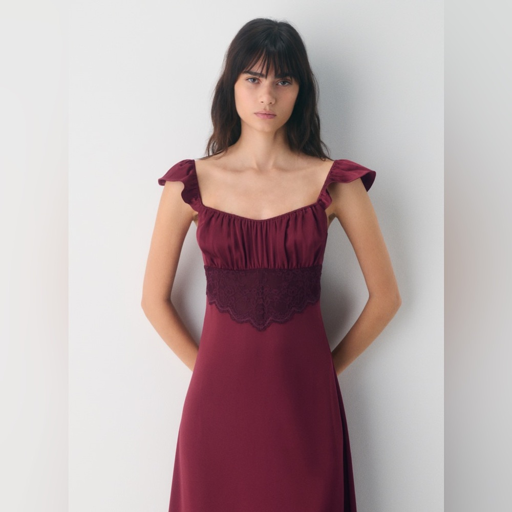NWT Wilfred Magnate Satin Dress in Cordovan 🌹 • US 4 • Aritzia - Picture 1 of 13